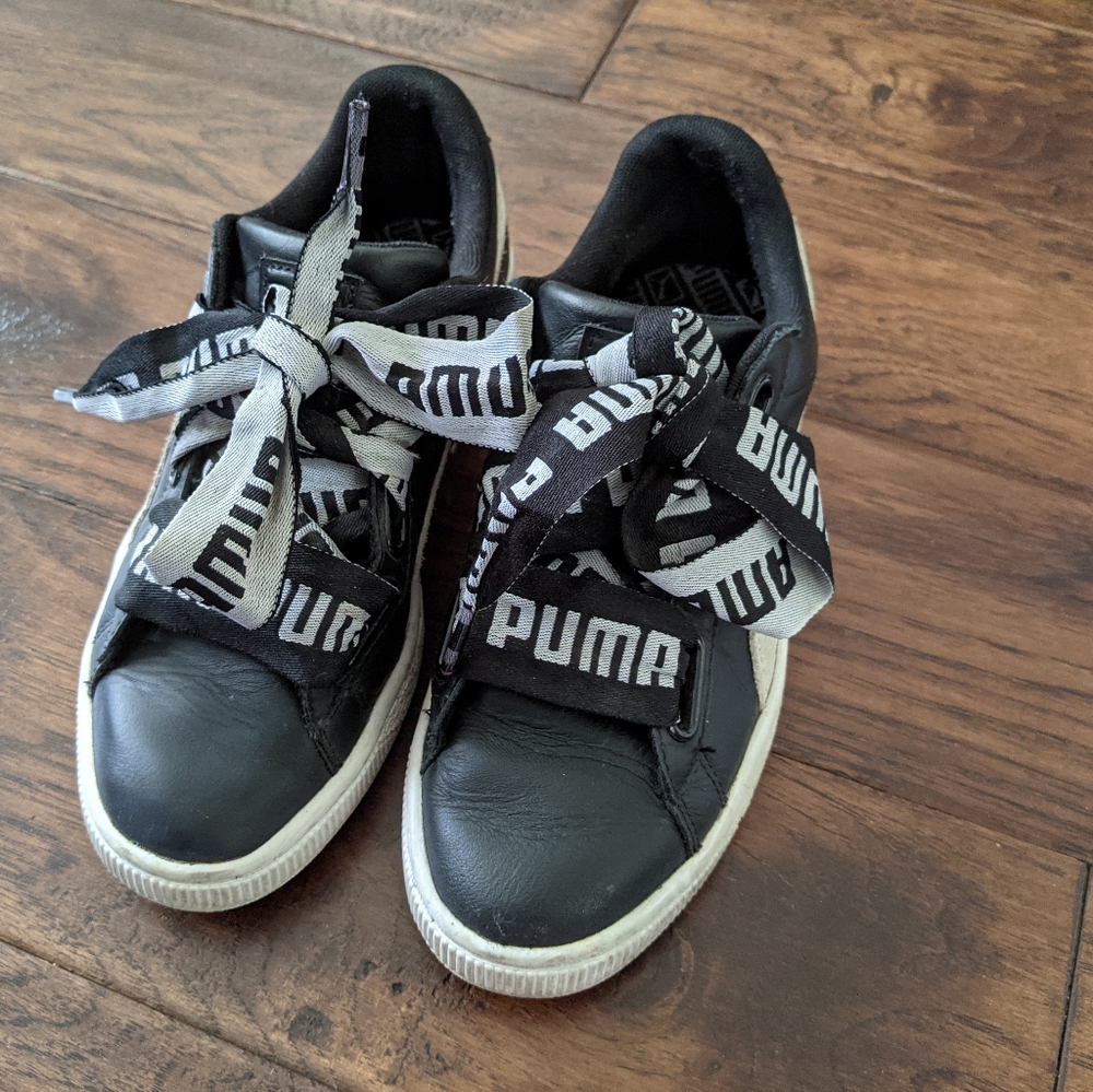 Puma Sneakers